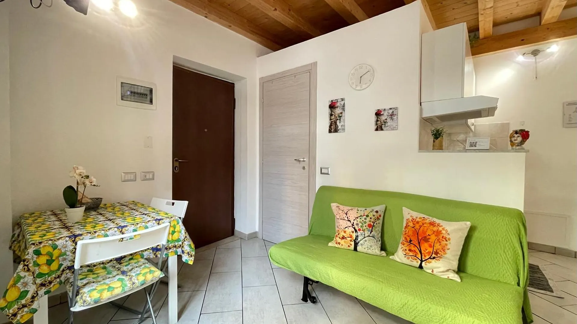 Appartamento Il Borghetto di Gigi Aeroporto di Catania Fontana Rossa 0*,  Italia